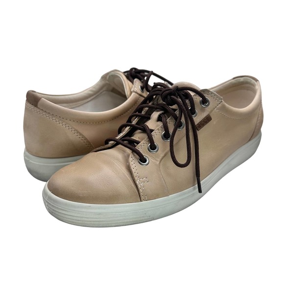 Ecco | Women | Soft 7 Neutral Leather Extra Wide Casual Sneakers | Size 10 - Picture 1 of 14